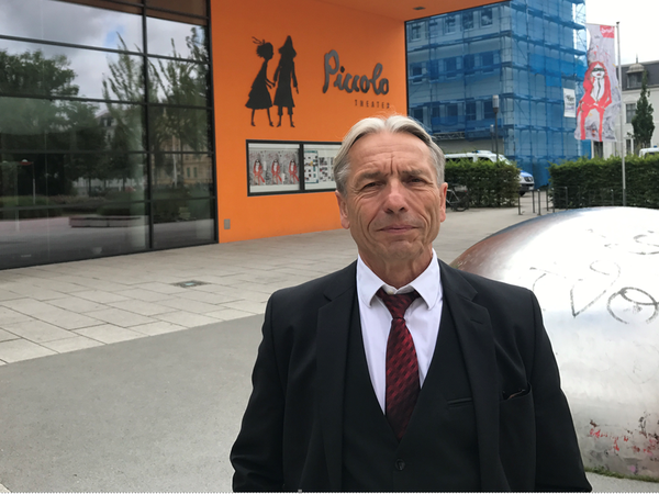Reinhard Drogla engagiert sich in Cottbus für eine bessere Kommunikation mit den Bürgern und gegen Rechtsextremismus.