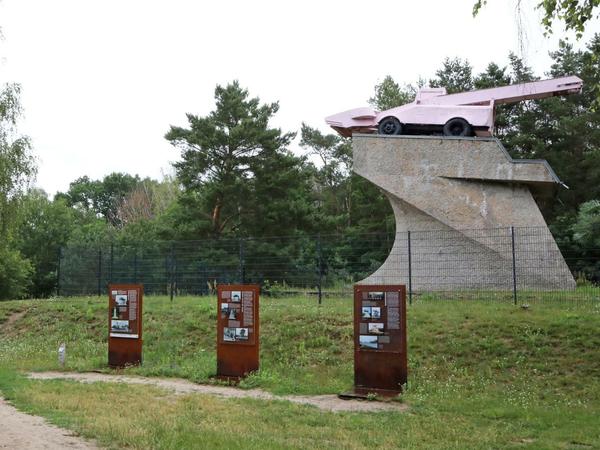 Das ehemalige Panzerdenkmal bei Kleinmachnow: Nach einer Vergewaltigung an diesem Ort wurden die Taten öffentlich.