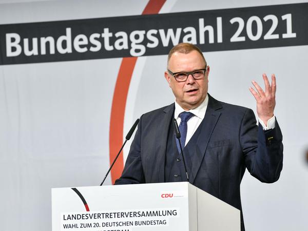Landesvorsitzender der CDU, Michael Stübgen, spricht auf der Landesvertreterversammlung der CDU Brandenburg. 