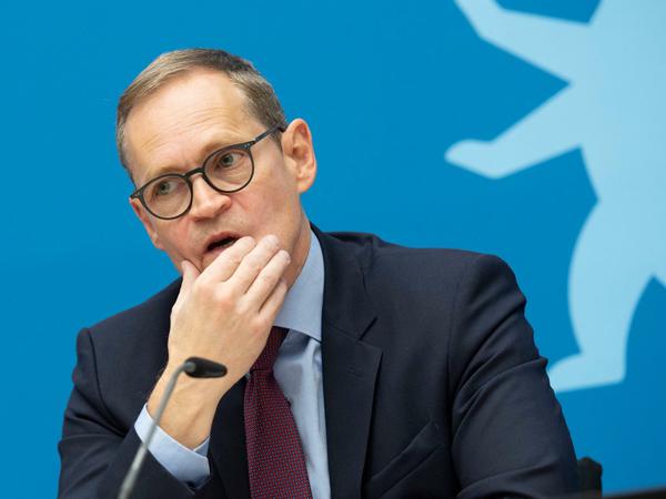 Ist in den letzten Wochen seiner Amtszeit noch mal als Krisenmanager gefragt: Berlins scheidender Regierender Bürgermeister Michael Müller (SPD).