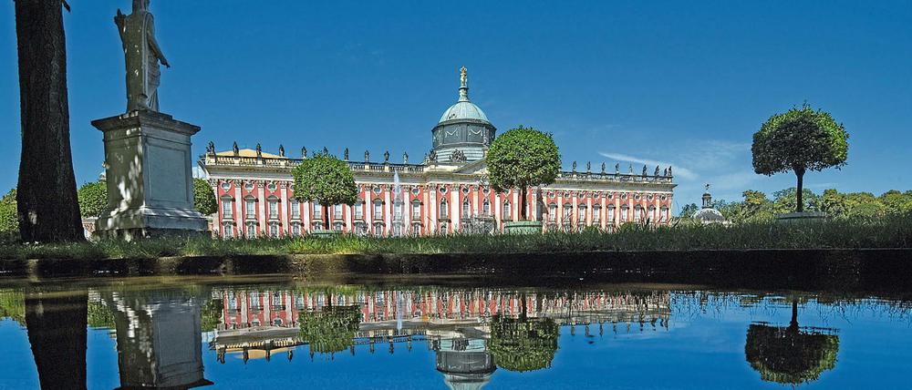 Das Neue Palais im Park Sanssouci in Potsdam (Brandenburg).