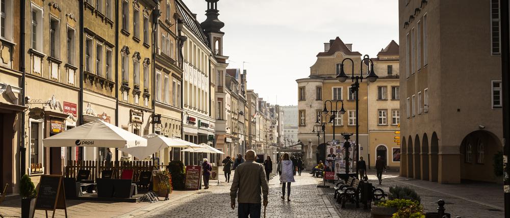 Europe, Poland, Opole Voivodeship, Opole, Main Marketplace, one of the oldest city ensembles in Poland