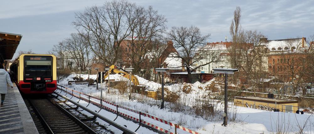 Die Dauerbaustelle am Bahnhof Schöneweide soll im Frühjahr beendet sein
