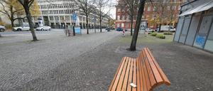 Der Treff von Obdachlosen auf dem Bassinplatz wurde von der Stadt geräumt.