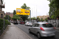 Mehr als 20.000 Autos fahren täglich über die Behlertstraße. Foto: Ottmar Winter