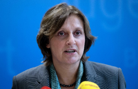 Brandenburgs Bildungsministerin Britta Ernst (SPD). Foto: ZB