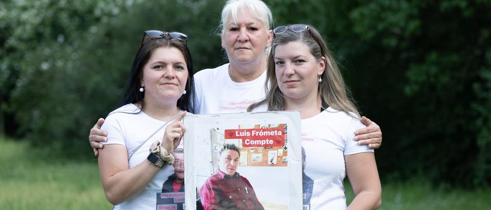 Die Familie des inhaftierten Deutsch-Kubaners Luis Frometa Compte. 