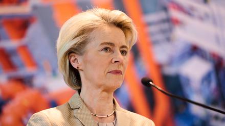 Ursula von der Leyen wird „Günstlingswirtschaft“ bei der Vergabe eines gut bezahlten Kommissionsposten vorgeworfen. Die Ernennung wurde jetzt von EU-Parlament abgewiesen.