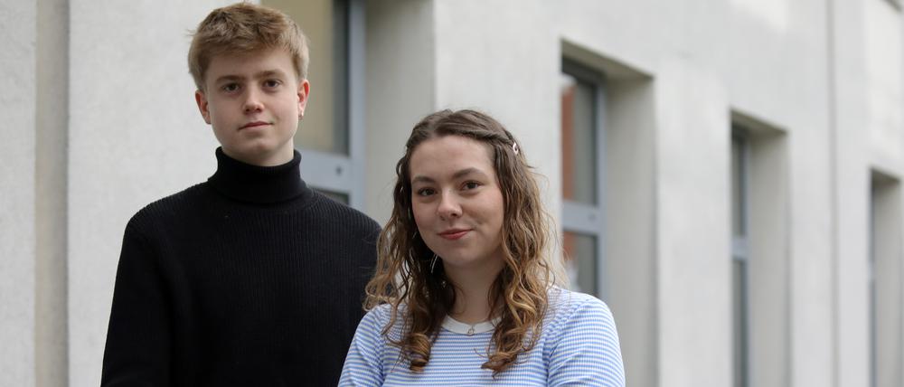 Jelle Siemer und Rosa Hurm sind Sprecher der Grünen Jugend Brandenburg mit aktuell knapp 330 Mitgliedern. 