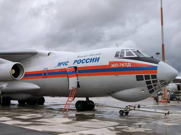 Bei dem abgestürzten Flugzeug handelte es sich um eine russische Iljuschin 76 (IL-76), wie hier auf diesem Archivbild von 2022.