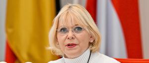 Ulrike Liedtke, Präsidentin des Landtages, spricht zum Beginn der 101. Sitzung des Brandenburger Landtags. 