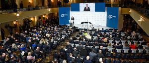 Christoph Heusgen eröffnet die 60. Münchner Sicherheitskonferenz (MSC).