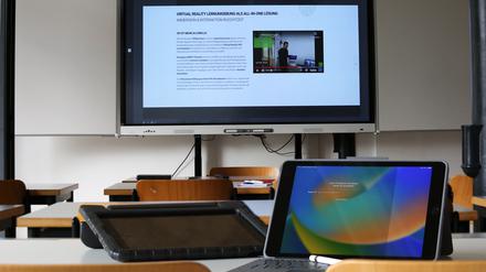 Im digitalen Musterklassenzimmer können Lehrer die Technik testen. 