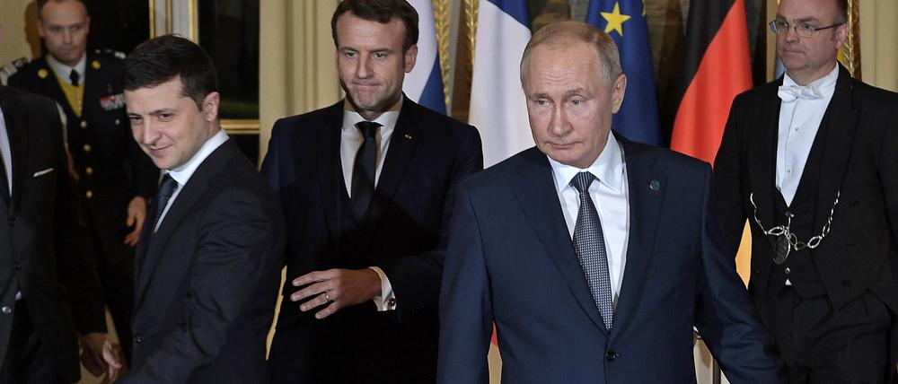 Russlands Präsident Wladimir Putin mit Frankreichs Präsident Emmanuel Macron