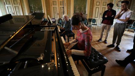 Piano Masterclass mit Professor Klaus Hellwig im Palais Lichtenau in Potsdam.