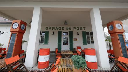 Restaurant "Garage du Pont" an der Glienicker Brücke in Potsdam mit neuem Betreiber
