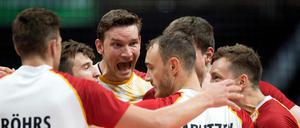 Die deutschen Volleyballer haben sich erstmals seit 2012 für Olympia qualifiziert. 