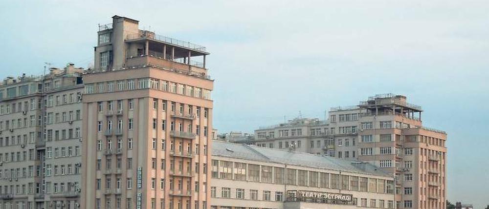 Das „Haus der Regierung“ an der Moskwa im Jahr 2018 – heute eine teure Wohnadresse. 