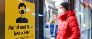 Für fast zwei Drittel der Menschen in Deutschland ist die Corona-Pandemie noch nicht beendet (Symbolbild).