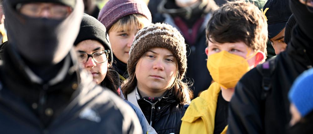 Klimaaktivistin Greta Thunberg nimmt an einer Protestaktion nach der Räumung von Lützerath teil.