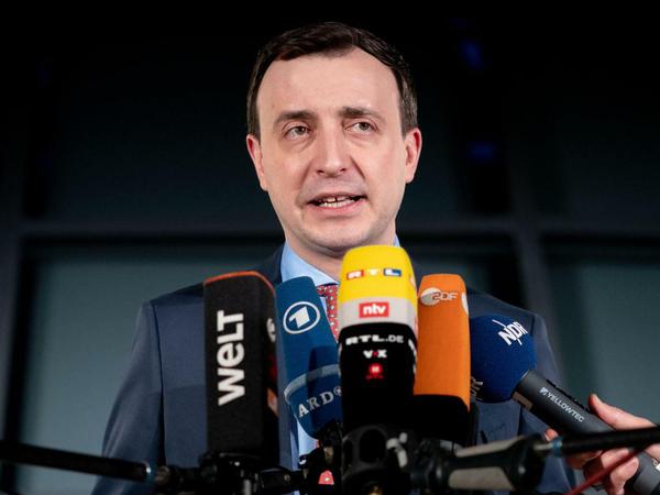 Paul Ziemiak, CDU-Generalsekretär, fordert Neuwahlen in Thüringen.