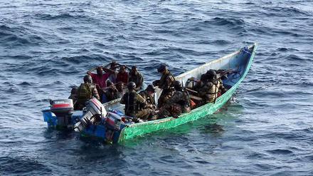 Mutmaßliche Piraten vor Somalia. 