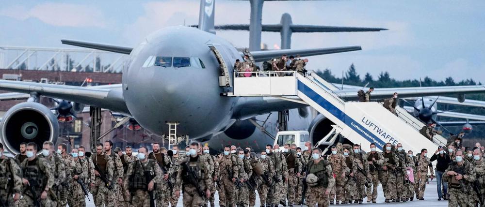 Nach ihrer elftägigen Evakuierungsmission sind die Einsatzkräfte der Bundeswehr aus Afghanistan nach Deutschland zurückgekehrt.
