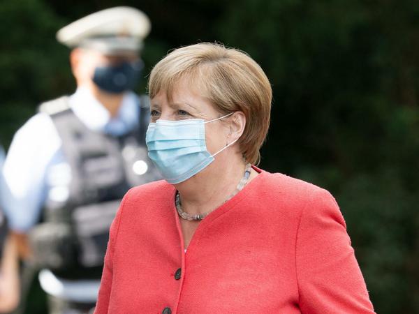 Angela Merkel mit Maske (Archivbild )