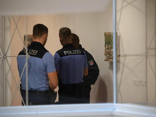  Polizisten schirmten "Piatto" im Landtag ab. 