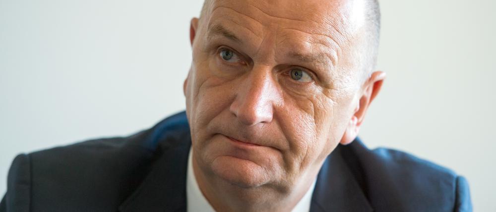 Brandenburgs Ministerpräsident Dietmar Woidke (SPD) warnt vor der Entlassung des BER-Chefs Karsten Mühlenfeld.