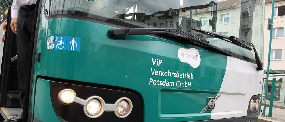 In der jüngsten Vergangenheit haben sich vermehrt Potsdamer und Potsdamerinnen über das Verhalten von Kontrolleuren beim Verkehrsbetrieb Potsdam beschwert.