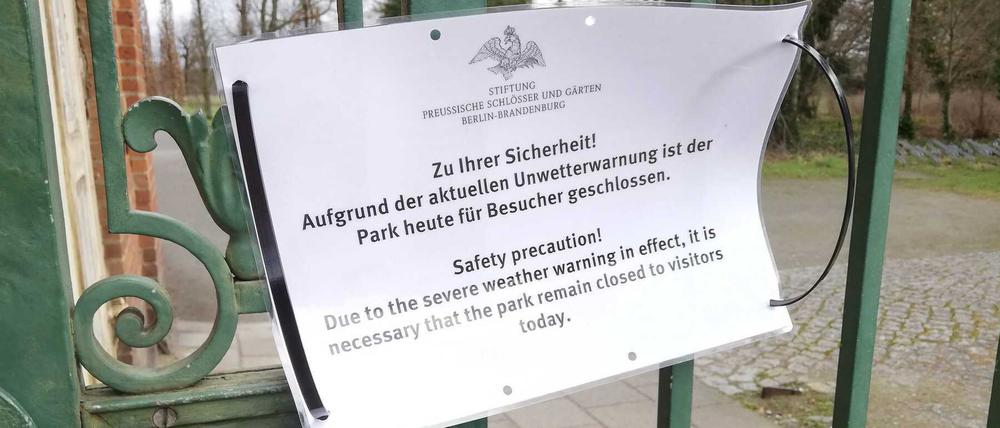 Wegen der Wetterlage sind die Parks der Schlösserstiftung in Potsdam weiterhin geschlossen.