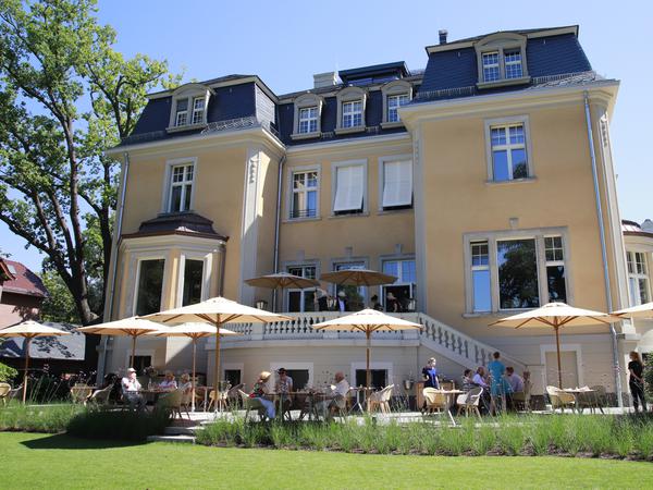 Villa Kellermann, das Restaurant am Ufer des Heiligen Sees.