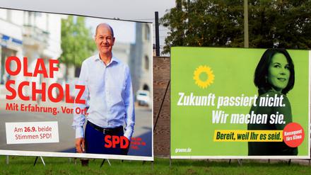 Zwei Anwärter auf das Kanzleramt kämpfen um das Direktmandat im Wahlkreis 61: Olaf Scholz (SPD) und Annalena Baerbock (Grüne).