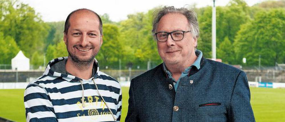 Marco Vorbeck (l.) wird neuer SVB-Coach - Vereinspräsident Archibald Horlitz setzt auf seine Qualitäten, junge Spieler zu entwickeln.