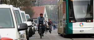 Stadt Potsdam plant neues Verkehrskonzept für die Charlottenstraße in Potsdam. Dagegen regt sich Widerstand von Anwohnern und Gewerbetreibenden.