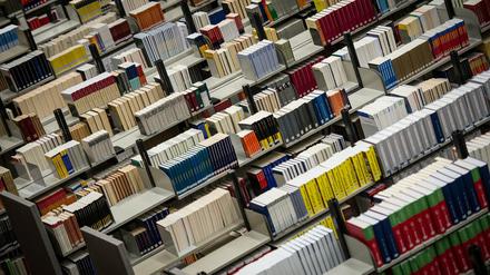 Bücher, Bücher, Bücher: Auf der Brandenburger buchmesse werden ganz besondere Exemplare vorgestellt. 