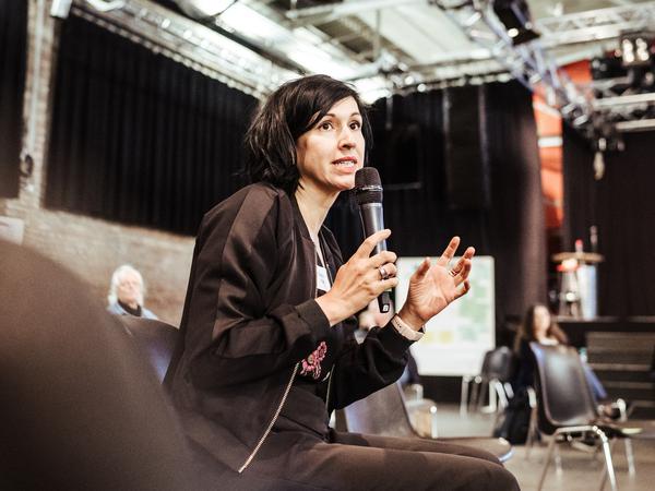 Potsdams Kulturbeigeordnete Noosha Aubel war unter den rund 70 Teilnehmerinnen und Teilnehmern des Netzwerkabends KulturMachtPotdam.