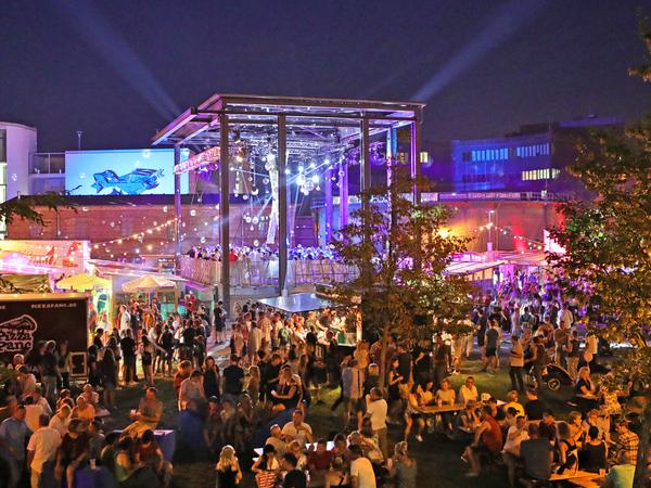 Publikumsmagnet in der Schiffbauergasse. Das 24-Stundenfestival Stadt für eine Nacht fällt 2020 aus.