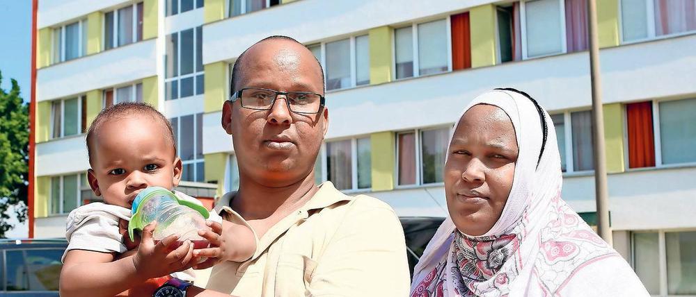 Endlich verwurzelt. Halima Farah und ihre Familie haben sich nach vier Jahren in Teltow gut eingelebt und Freunde gefunden. Nun sollen sie nach Brück umziehen, von wo aus sie mit öffentlichen Verkehrsmitteln rund zwei Stunden bis nach Teltow brauchen.